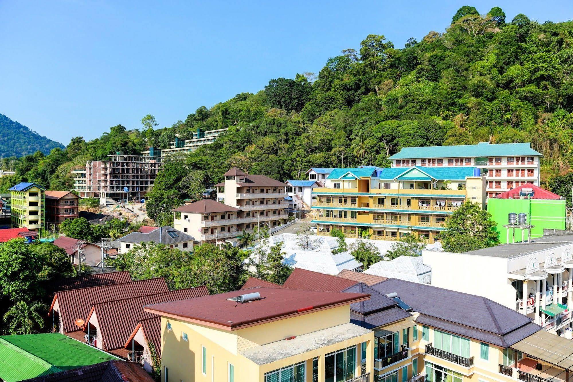 Absolute Guesthouse Phuket Patong Exterior foto